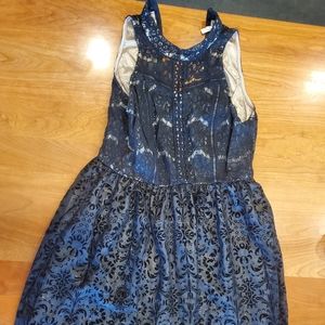 Junior cocktail party dress medium like new